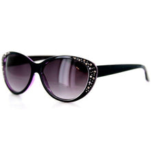 Load image into Gallery viewer, Piazza Fashion Bifocal Sunglasses with Austrian Crystals for Youthful and Stylish Women