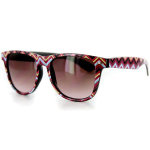 "Boomerang" Wayfarer Sunglasses with Mod Retro Frames for Stylish Men and Women